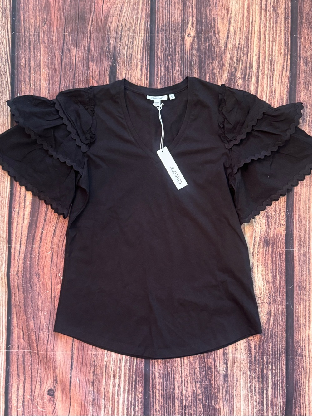 Chico’s NWT Black Tiered Ruffle Ric Rac Sleeve Top Size 0